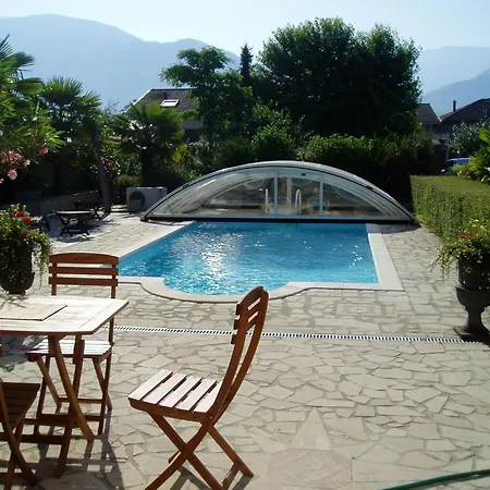 La Maison D'euterpe Nocleg ze śniadaniem