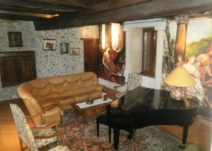 La Maison D'euterpe Bed and breakfast Sainte-Marie-dʼAlloix