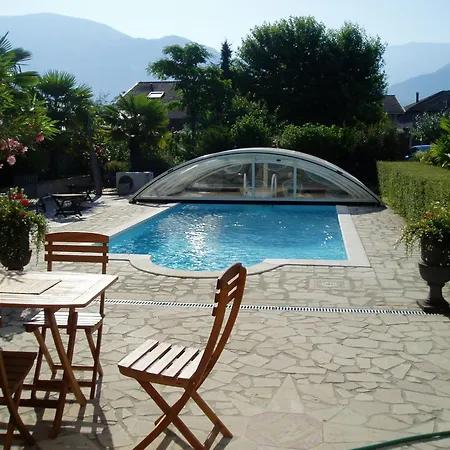 La Maison D'euterpe Frühstückspension