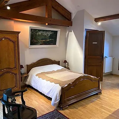 尤特普住宿加早餐旅馆 Sainte-Marie-dʼAlloix