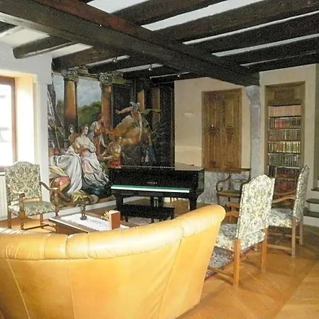La Maison D'euterpe فندق مبيت وإفطار 4*